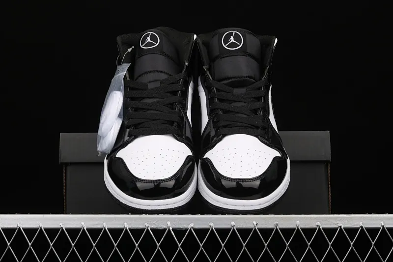 All Categories Air Jordan Jordan Series Basketball Shoes Air Jordan 1 Mid Air Jordan 1 Mid "All-Star" AJ1 Joe 1 China All-Star Black and White Patent Leather Mid-top Versatile Casual Sports Shoes DD1649-001